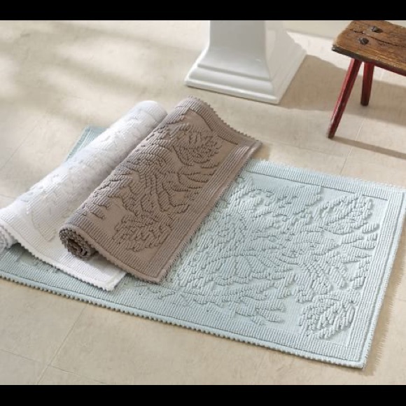 Pottery Barn Other - Pottery Barn Comfy Soft Tan Colored Isaac Floral Sculpted Bath Mat